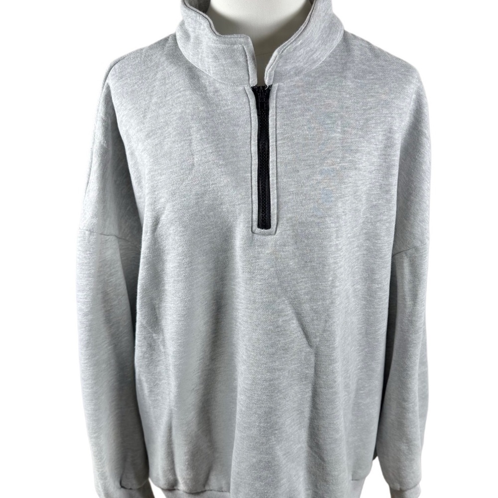 Trendy Queen Classic Neutral Basic Cotton Men's Stylish Gray Zip-Up Sweatshirt